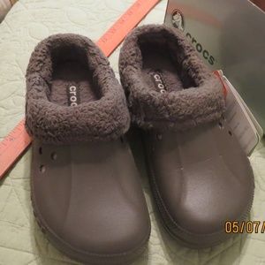 Crocs lined Brown slip on
